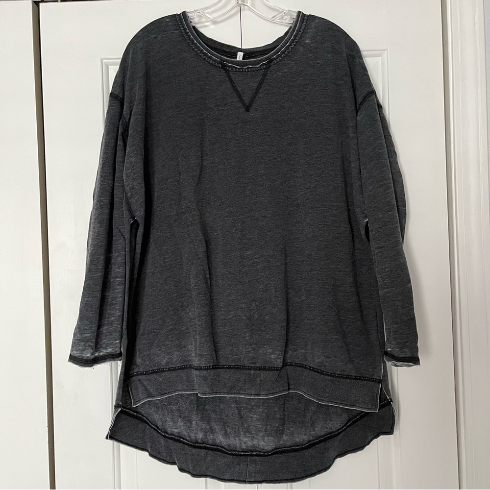 Women’s Z Supply pullover